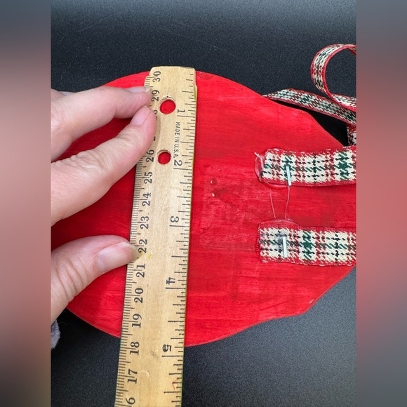 OOAK Boy Shouting Merry Christmas Wood Plaque Decor - Picture 3 of 5